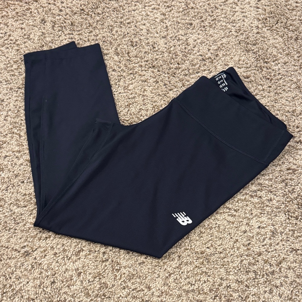 New Balance Dark Leggings with Logo